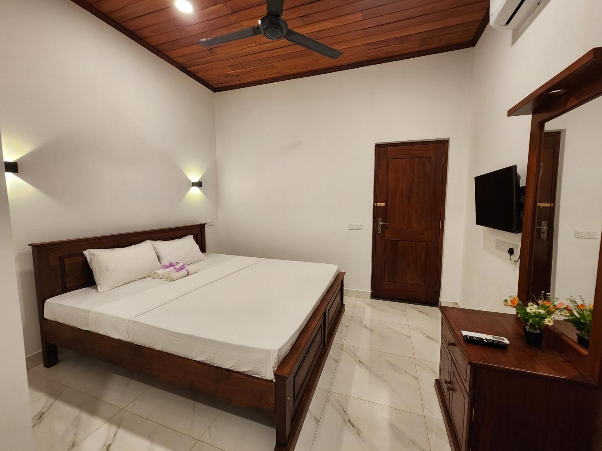 Regno Villa The Infinity By Netflix Panadura Esterno foto